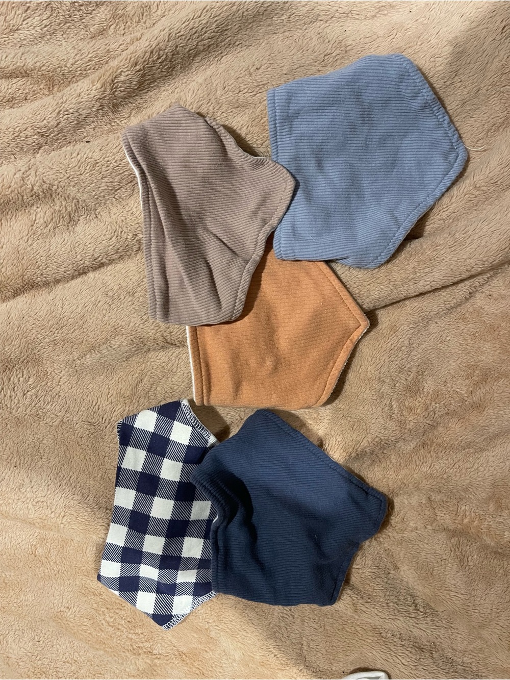 Pack of 5 Kids Bandana Bibs in Blue, Tan, Gray, Navy & Plaid